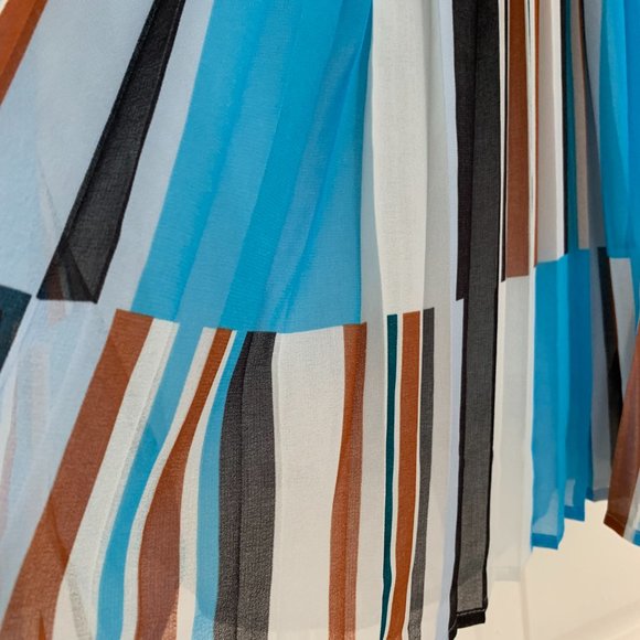 NWT Loft Pleated Tank Top - Picture 4 of 8